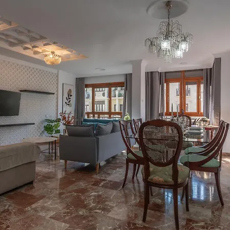 Apartment Tuguest Gran Via 42 *