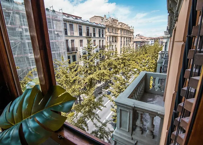 Tuguest Gran Via 42 شقة *